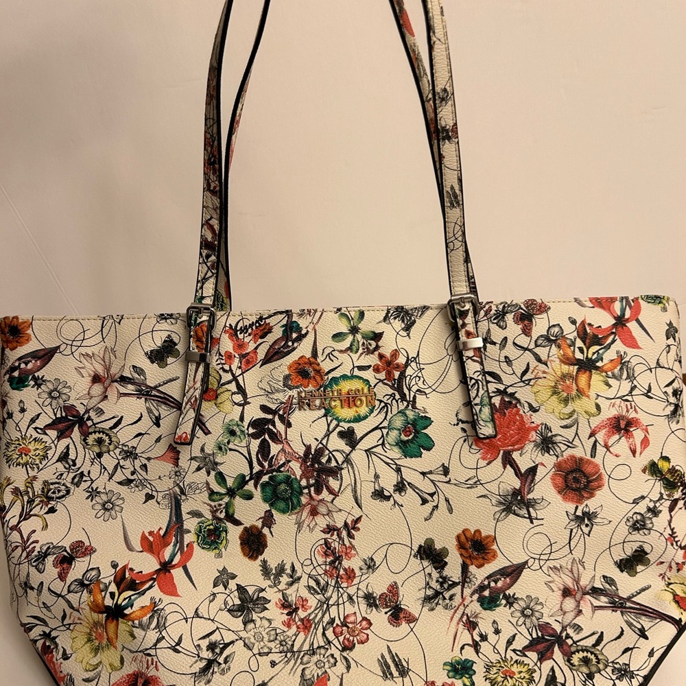 Kenneth Cole Reaction Tote Handbag